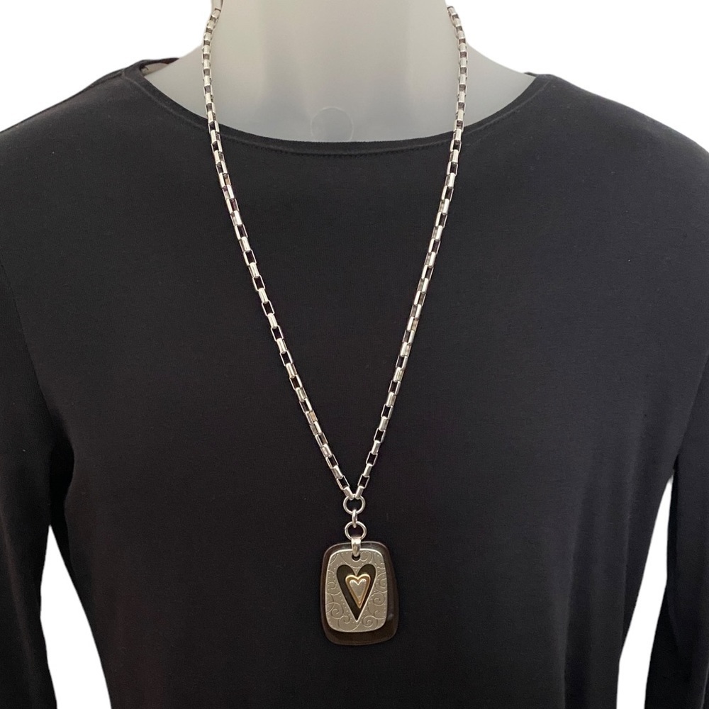 BRIGHTON Two Tone Silver & Gold Heart Necklace on Brown Wood - Gorgeous … - Picture 2 of 8